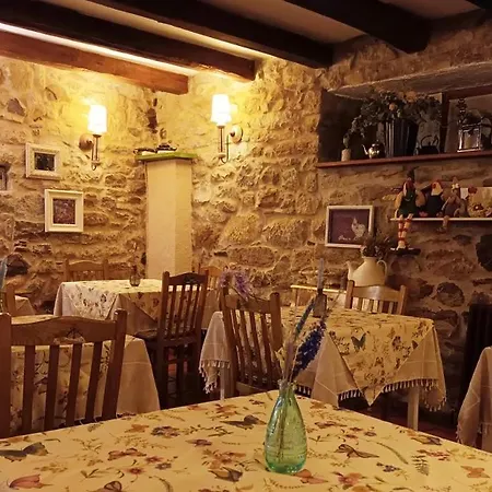 El Rincon De Babia Penzion